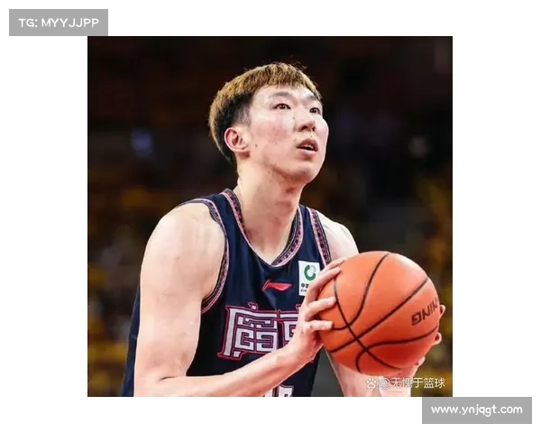 周琦重返新疆男篮引领球队崛起新篇章全疆球迷共同期待更耀眼未来