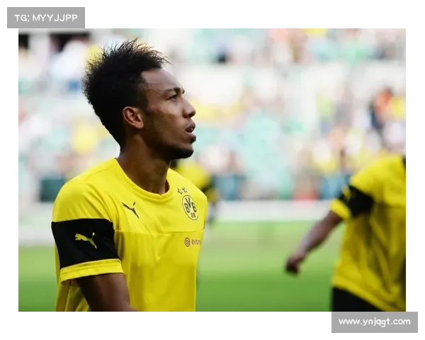 奥巴梅扬为何拒绝法国队邀请选择为加蓬效力的背后原因揭秘